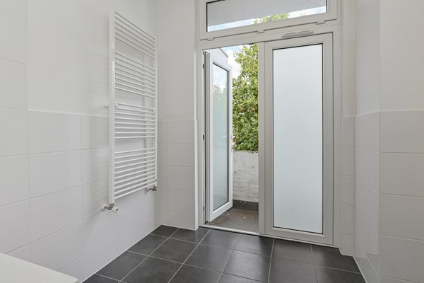 Medium property photo - Uddelstraat 93, 2573 VC Den Haag